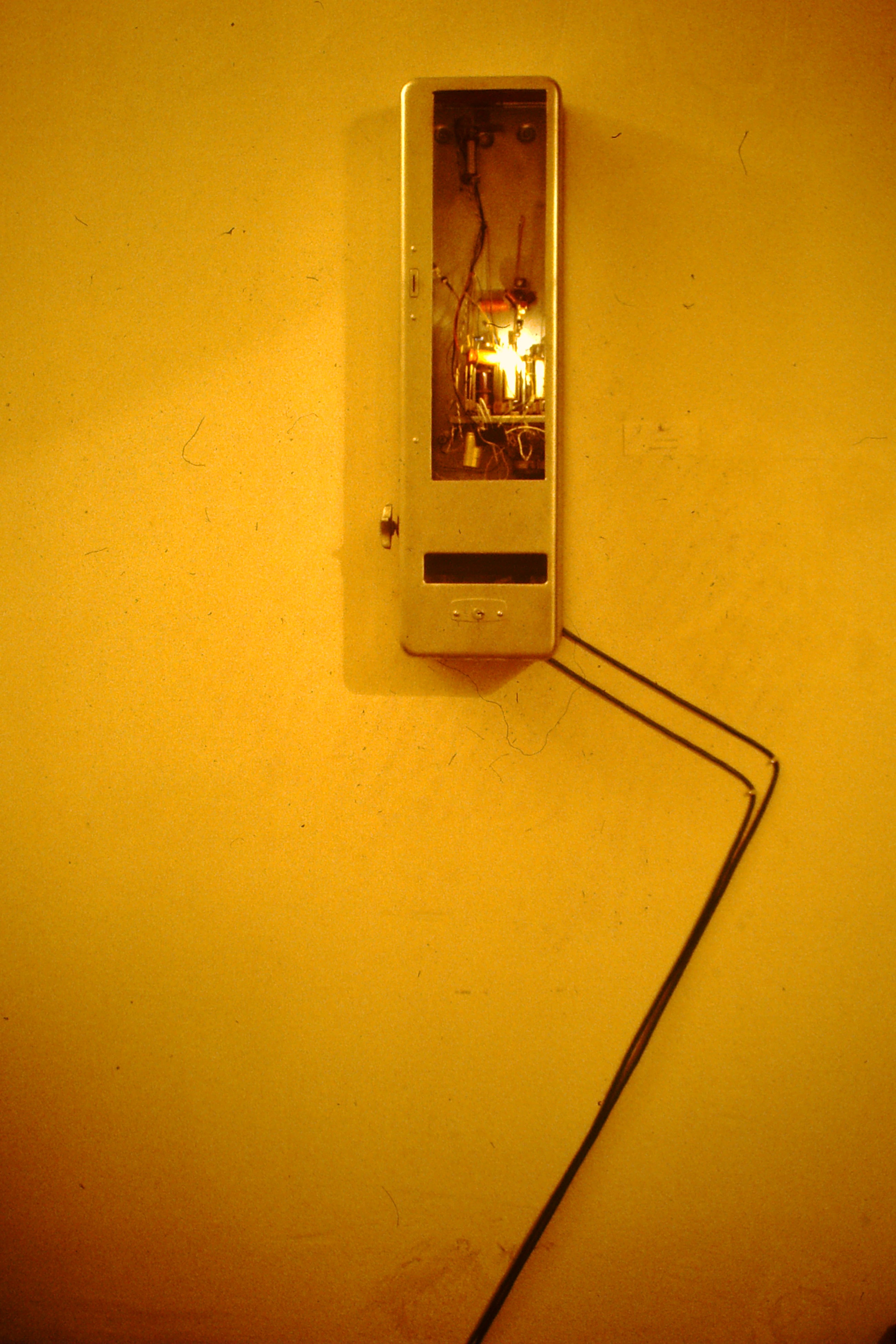 0.about:timeline:1984:2atsmachine.jpg