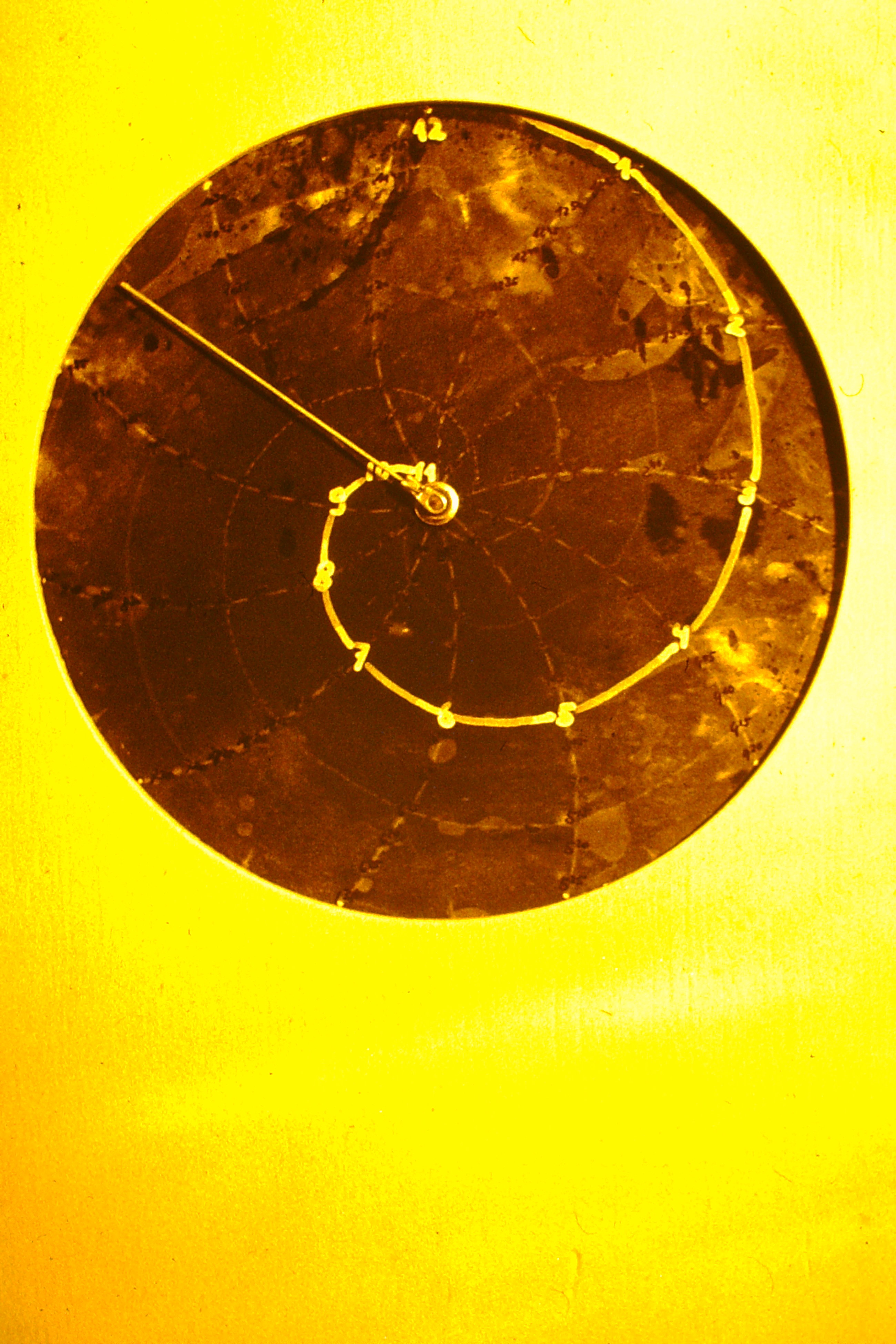 0.about:timeline:1985:spiral-zeit-vers2.jpg