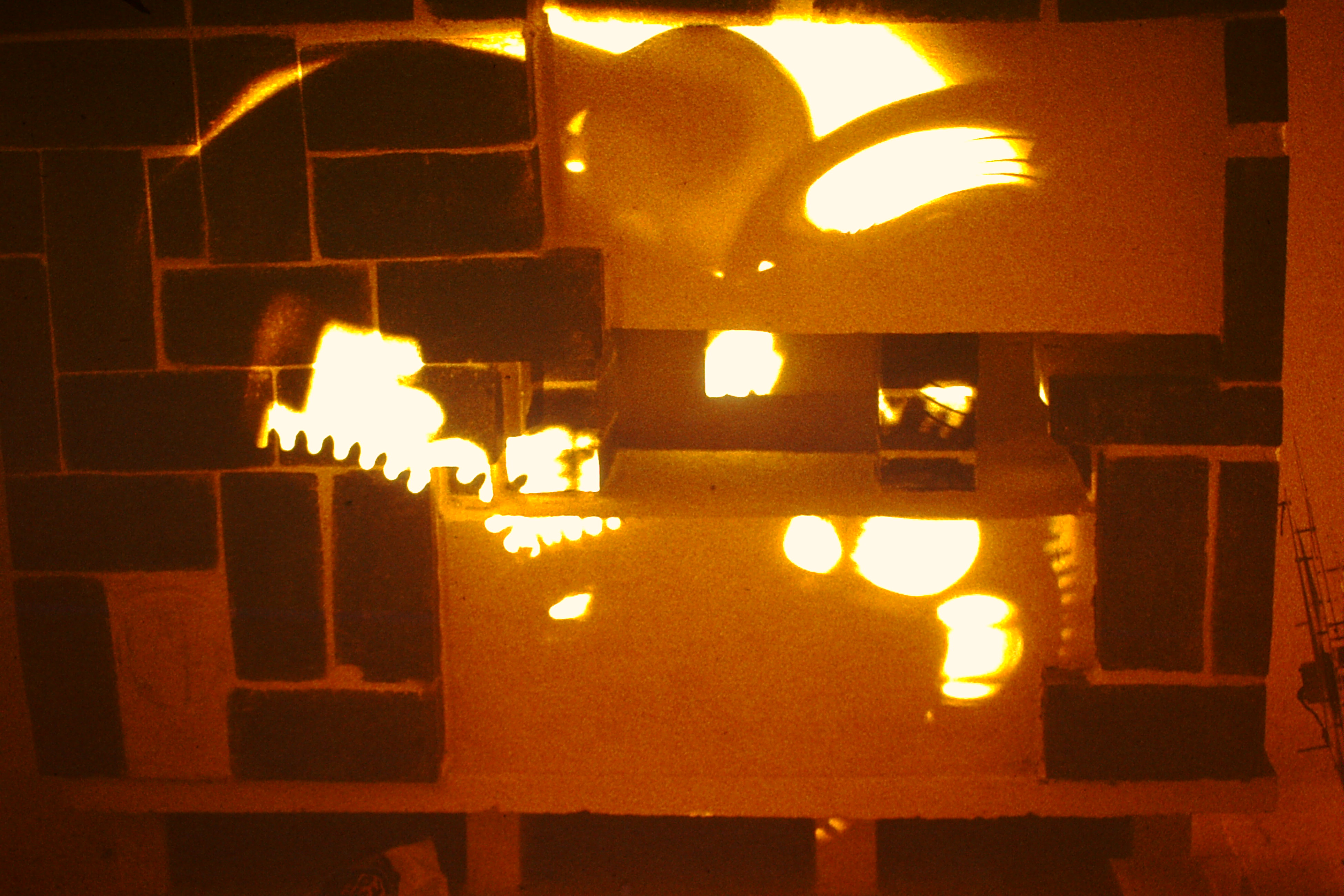 0.about:timeline:1985:time4.jpg