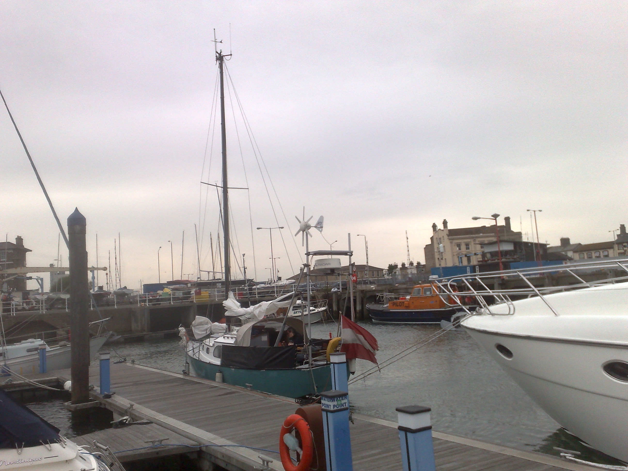 0.about:timeline:2009:2009062610-nordseequerung:170620091242.jpg