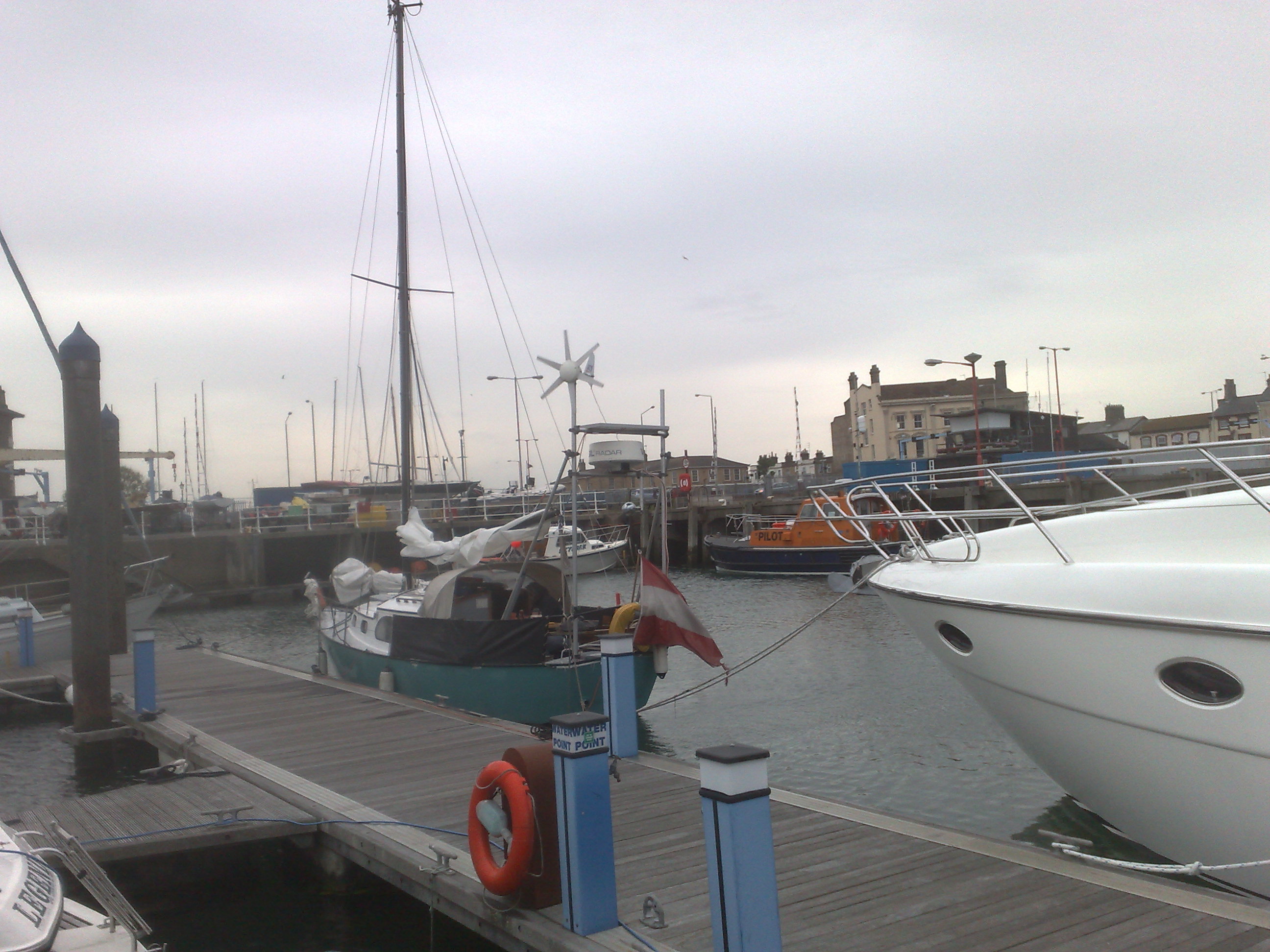 0.about:timeline:2009:2009062610-nordseequerung:170620091243.jpg
