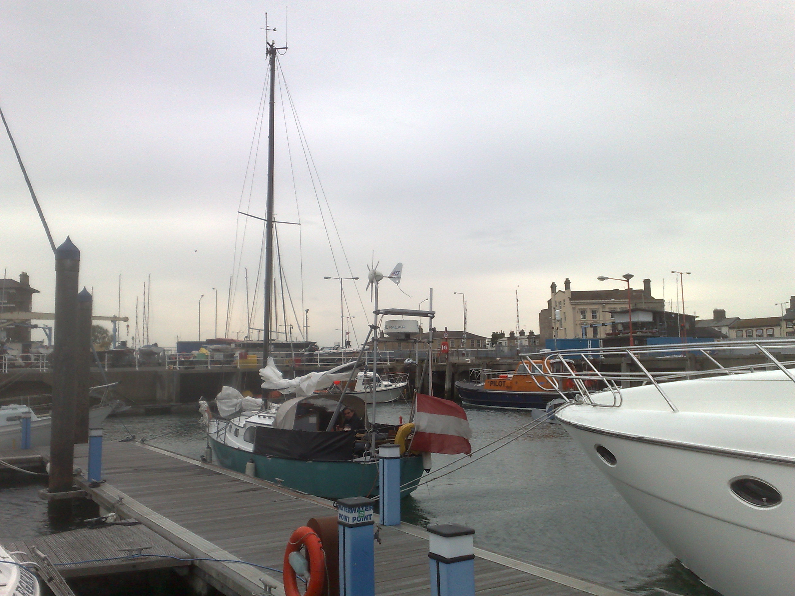 0.about:timeline:2009:2009062610-nordseequerung:170620091244.jpg