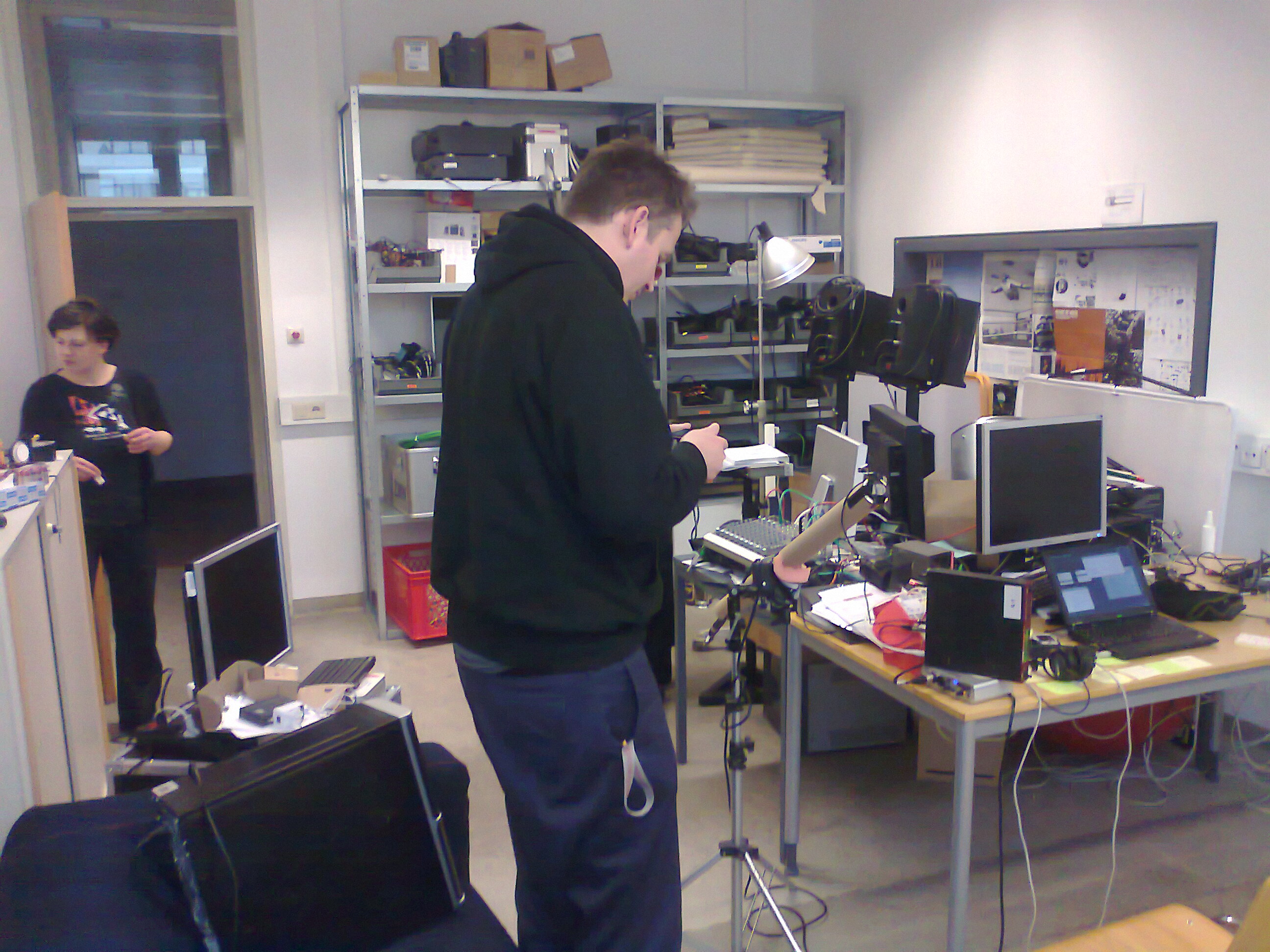 0.about:timeline:2011:2011-geisterradio:foto0425.jpg