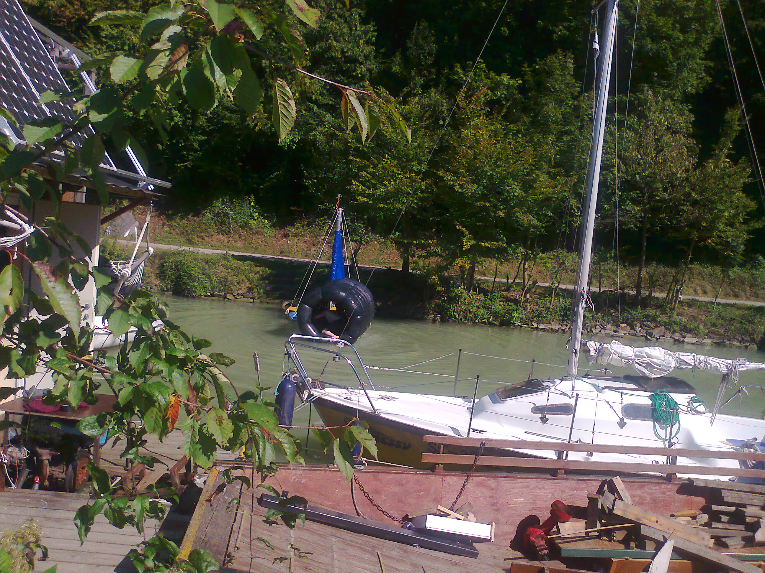 0.about:timeline:2011:20110908-floating-village:foto0084.jpg