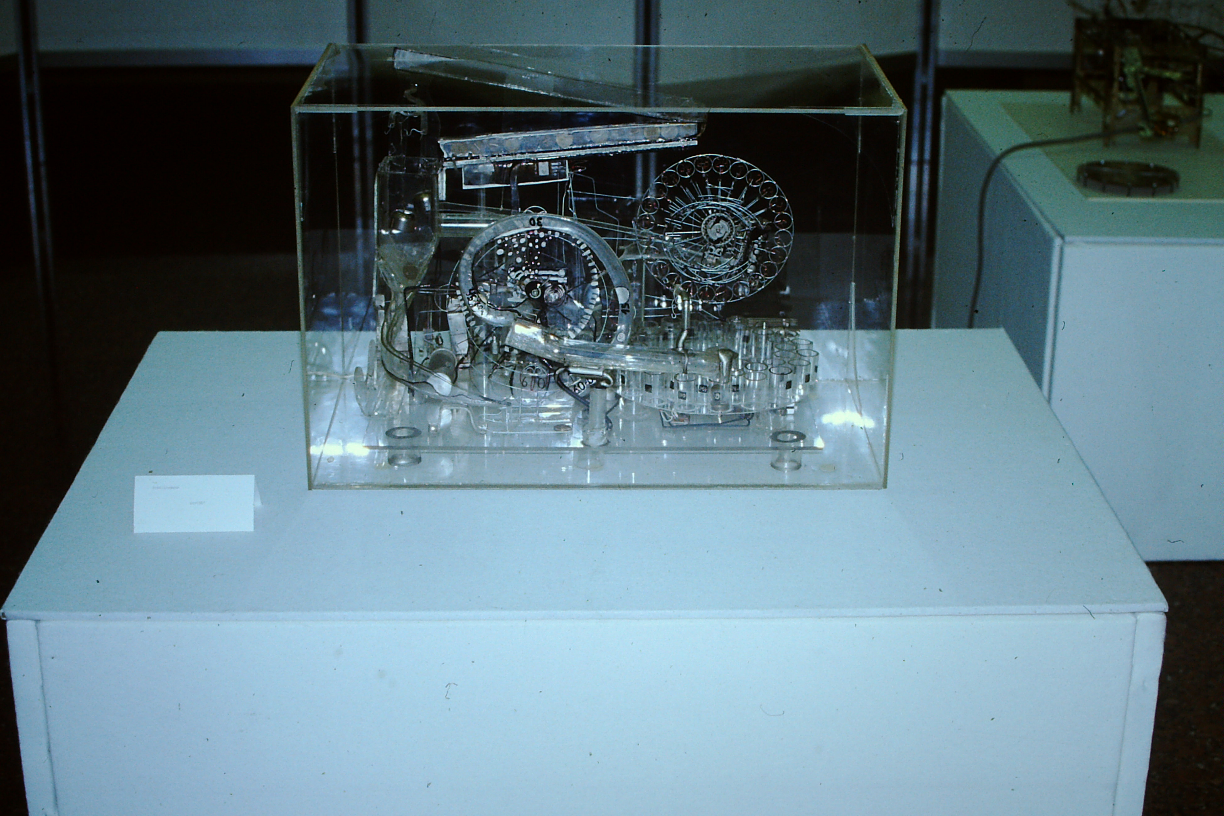timeline:1980:schillinguhr-exhib.jpg