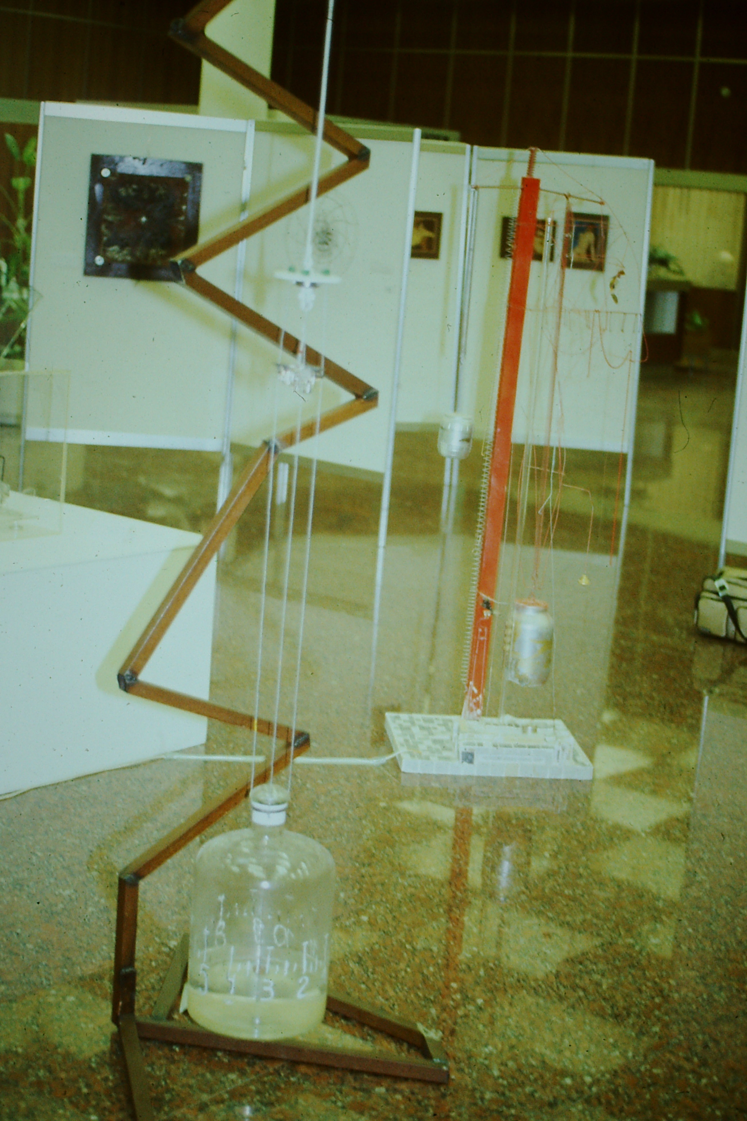 timeline:1982:exhib-wels.jpg