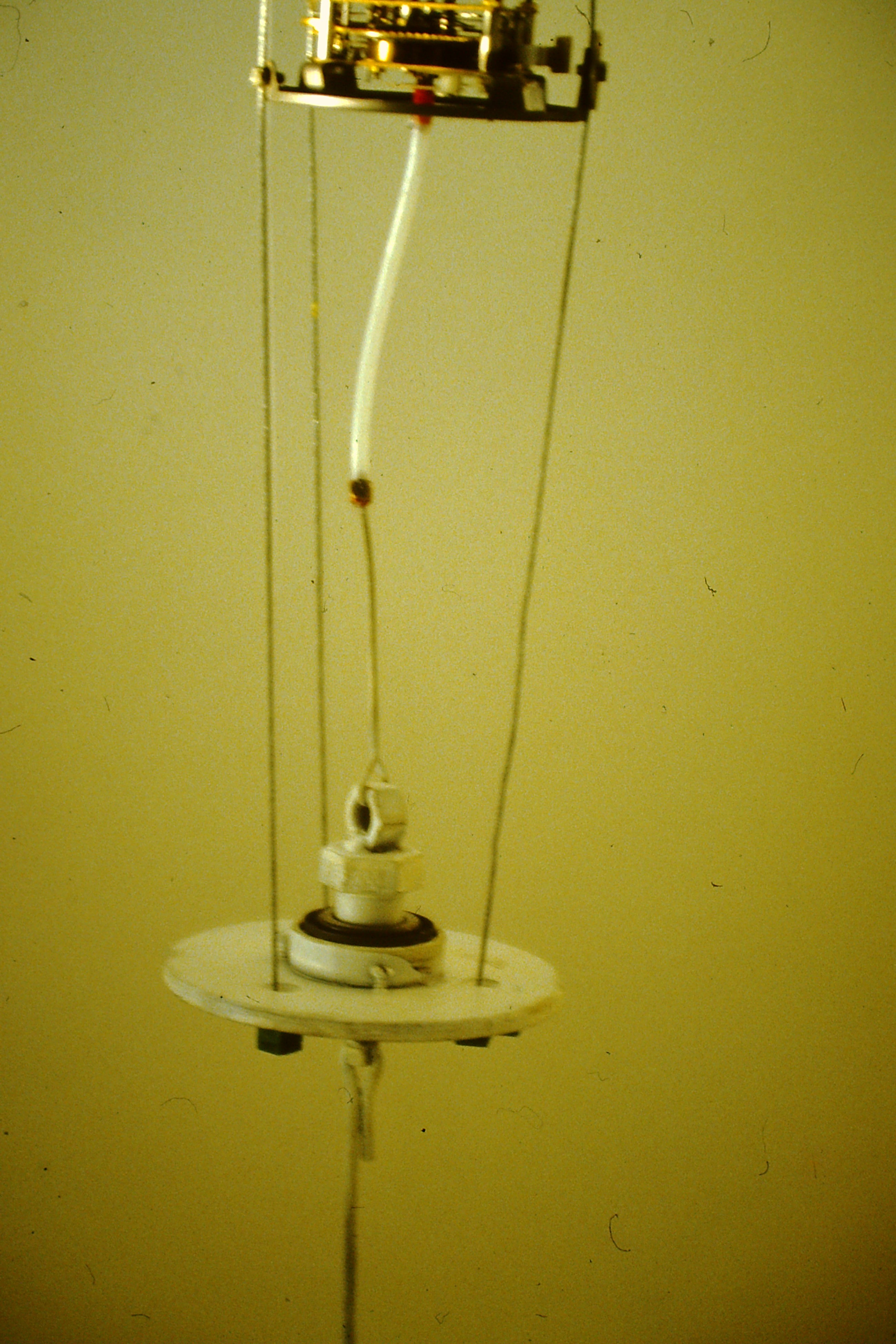 timeline:1982:mob-erdmagnet-detail1.jpg