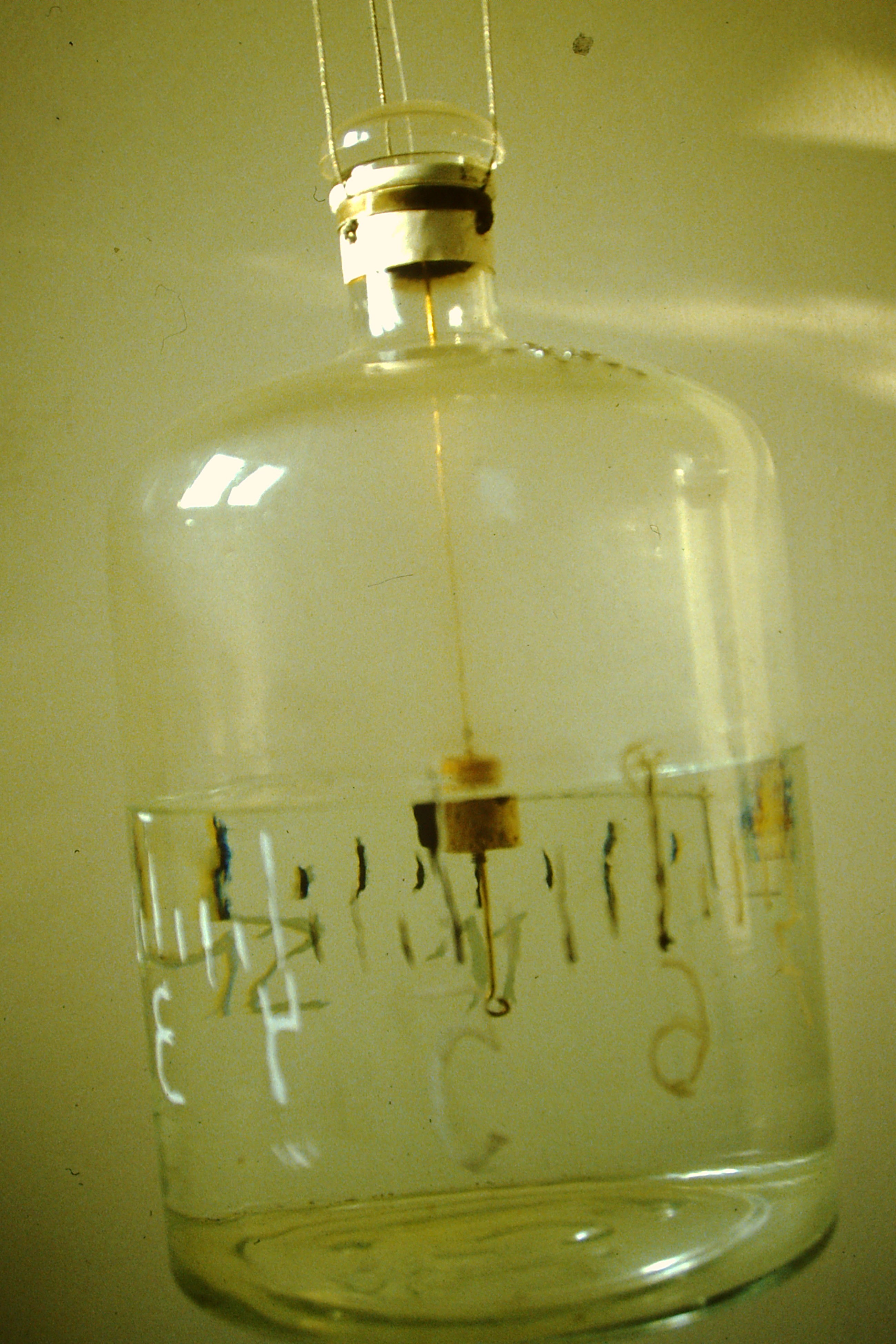 timeline:1982:mob-erdmagnet-detail2.jpg