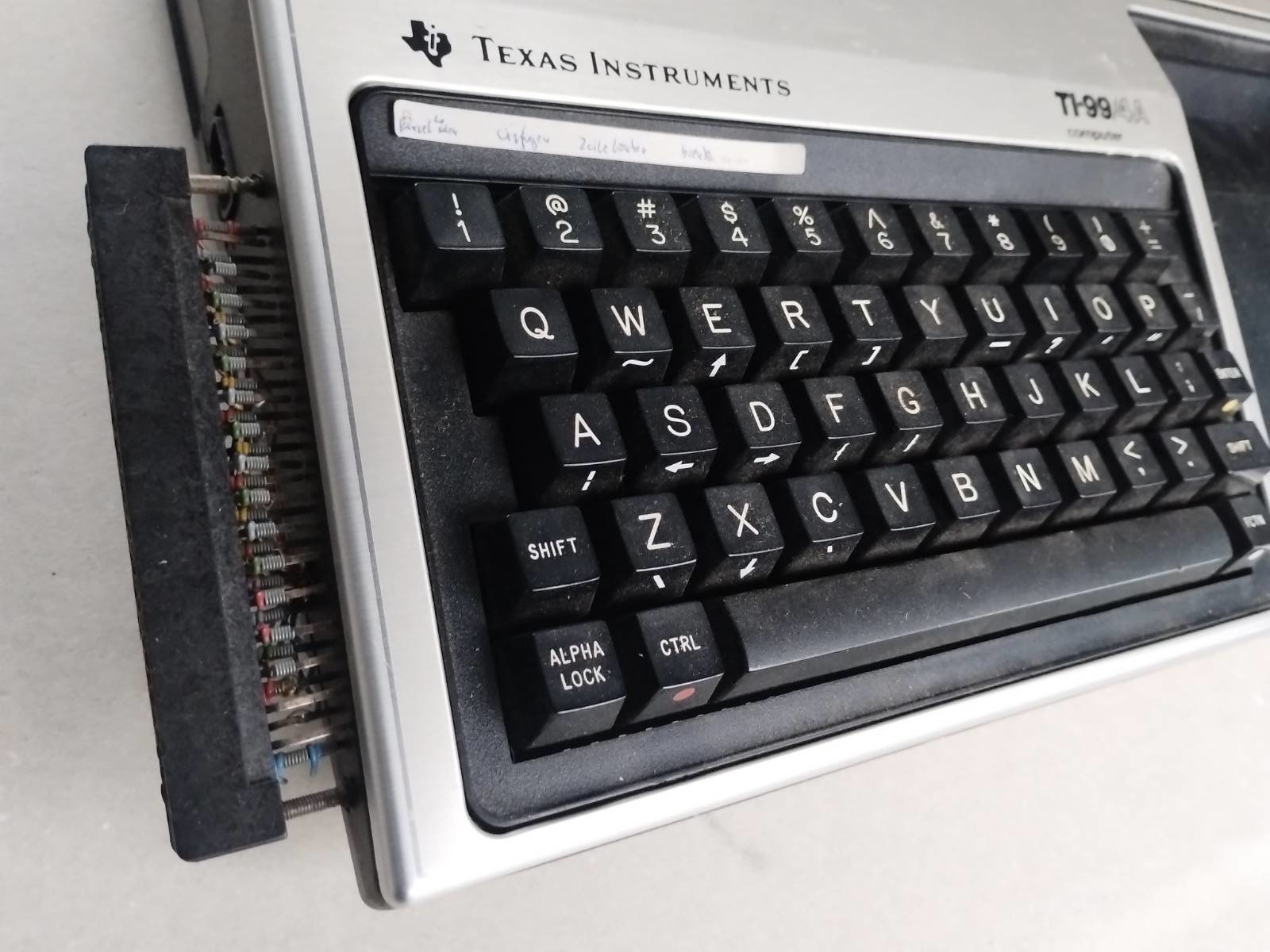 timeline:1983:ti99a.jpg