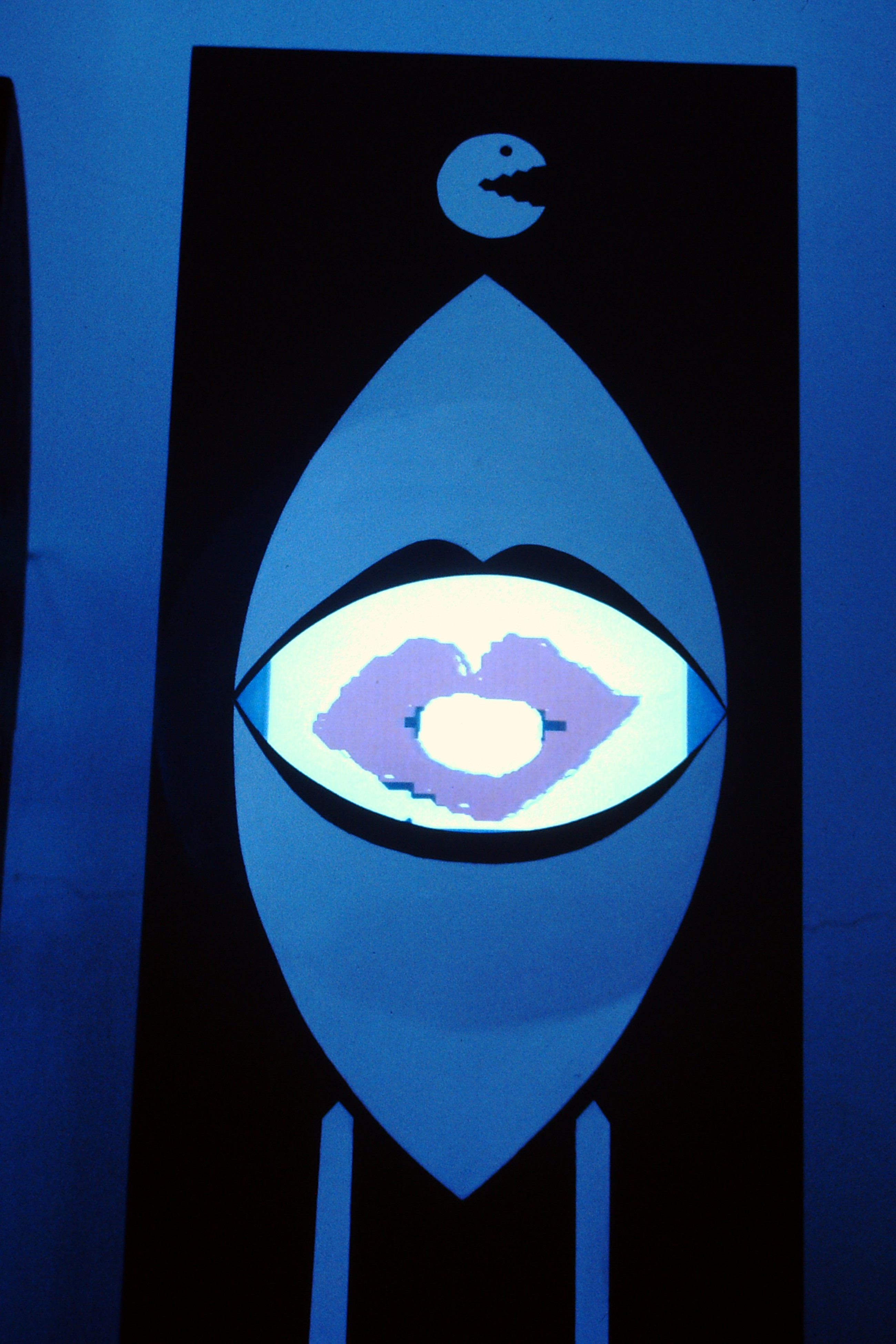 timeline:1987:pacman-kissing.jpg