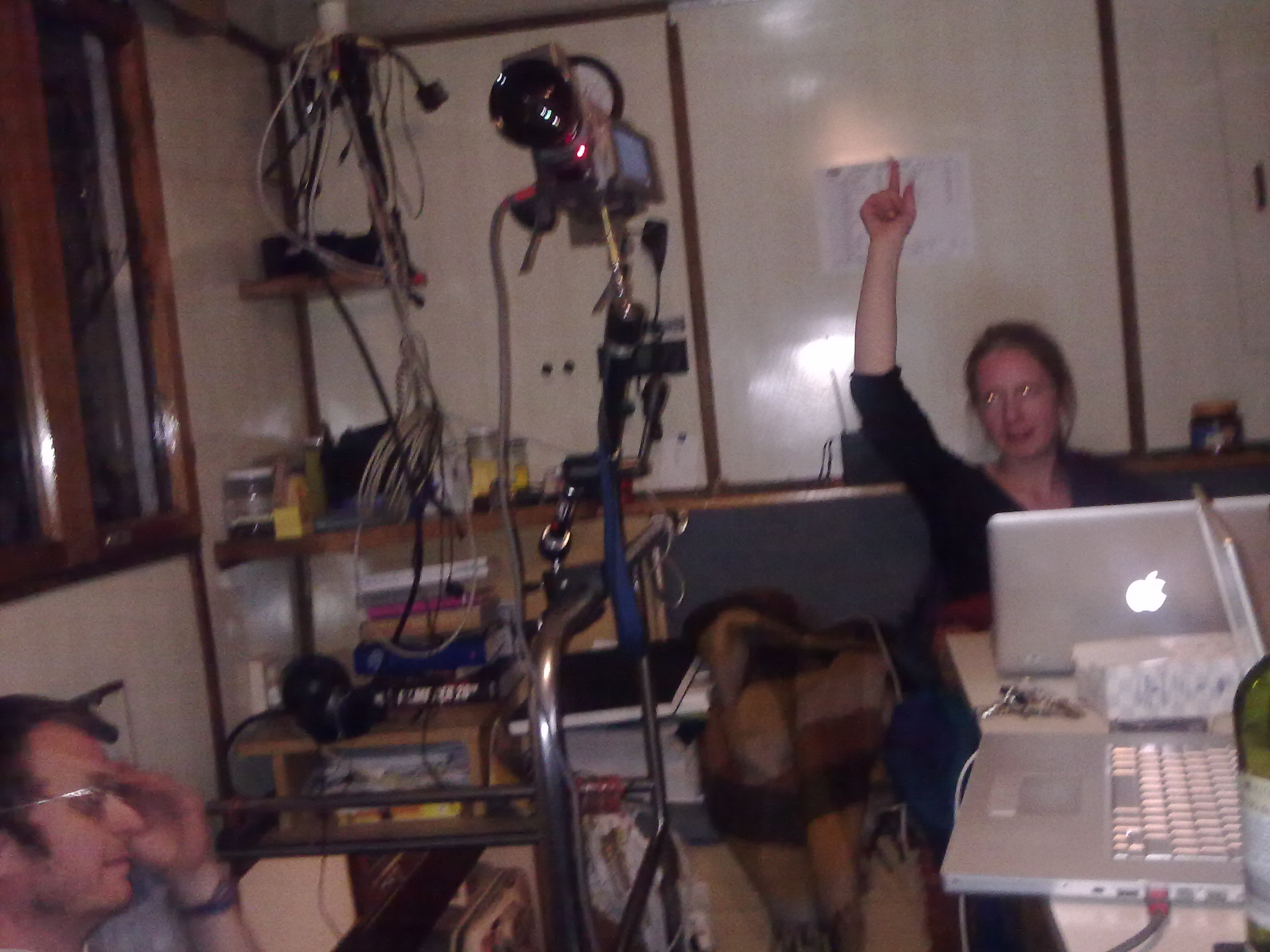 timeline:2010:2010091212-girl-tv-ars-lindabrunn:09092010014.jpg