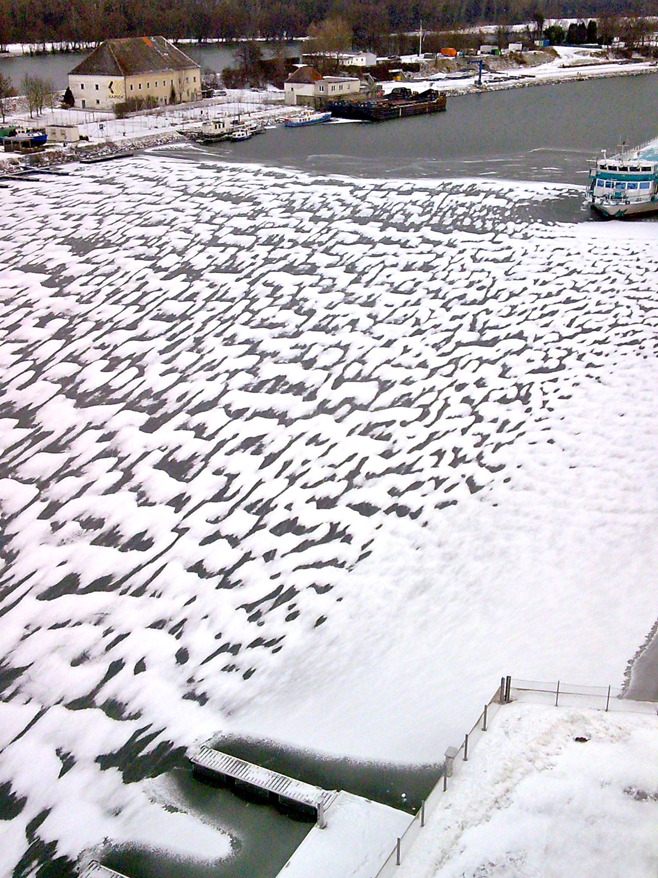 ele_winterhafen_schnee.jpg