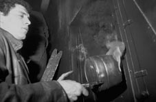 s217.JPG - 10141 Bytes