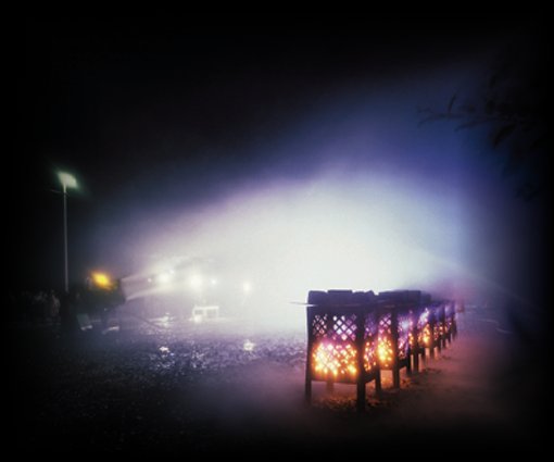 s200.JPG - 19129 Bytes